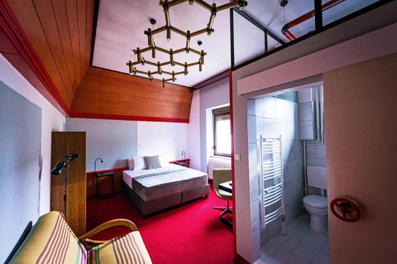 Pb Urban Garden Stay With Secured Parking Sremska Mitrovica Zewnętrze zdjęcie